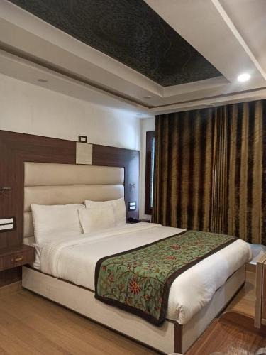 Pahalgam Hotel | Wildflower Villa