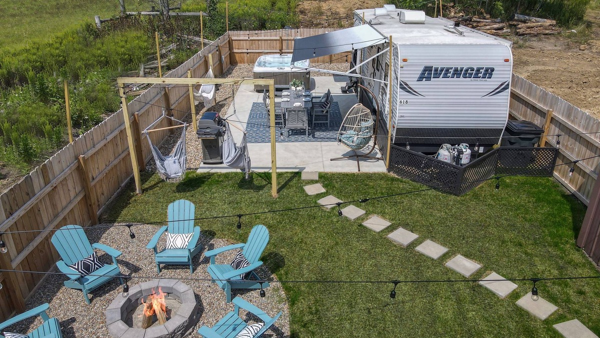 North Industry House | Wildflower Wanderlust: Glamping at 1885 Farms
