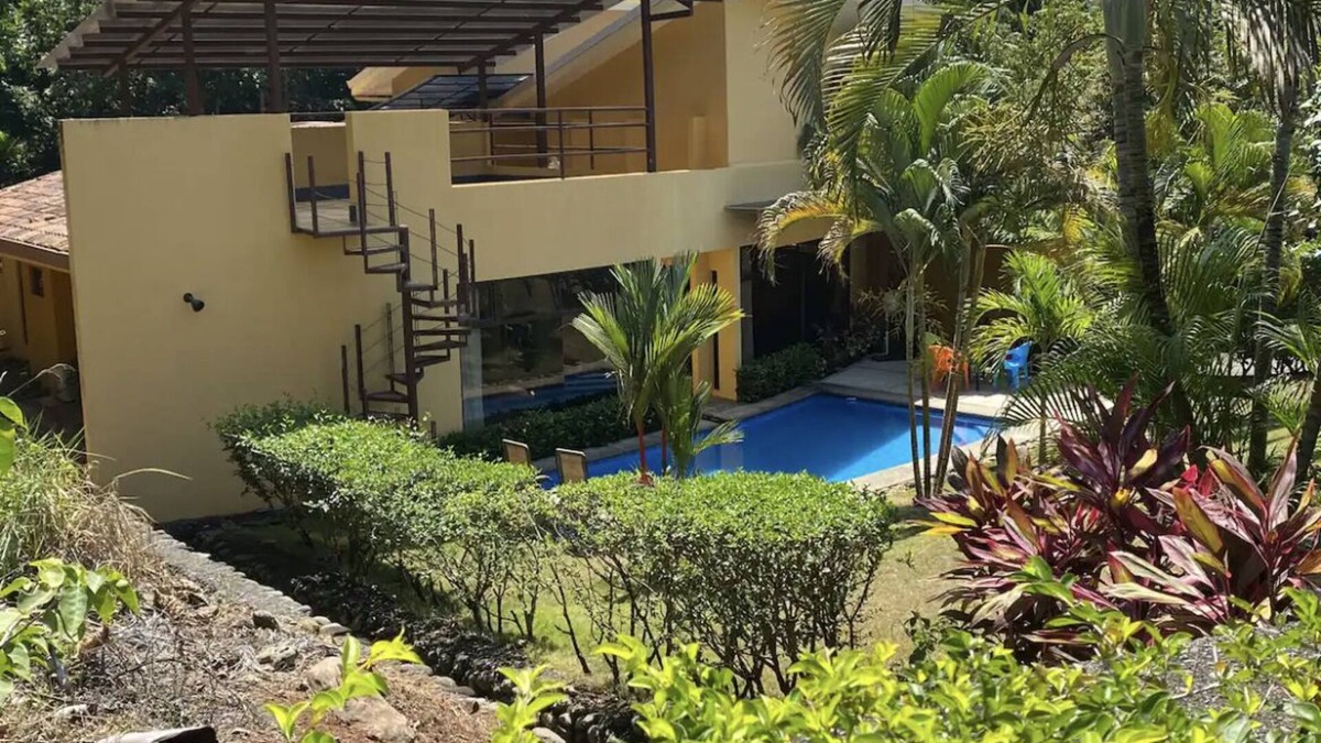 Esterillos House | Wildlife Haven near Surf and Sea