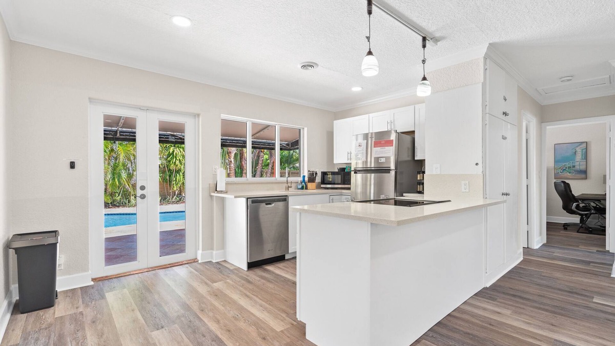 Wilton Manors House | Will's Off Wilton Drive Pool Villa by Opus