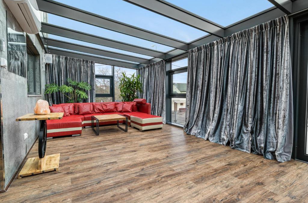 Rybie Villa | Willa pod Warszawą & SPA & Grota Solna