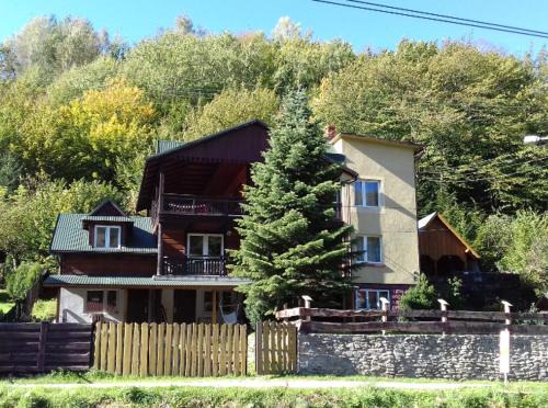 Rytro House | Willa Rytro dom wakacyjny w górach do wynajęcia na wyłączność dla 15 osób