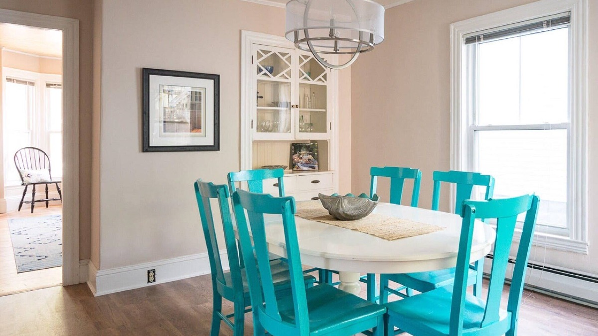 Willard House | Willard Beach Neighborhood-Close to all Southern Maine has to offer!