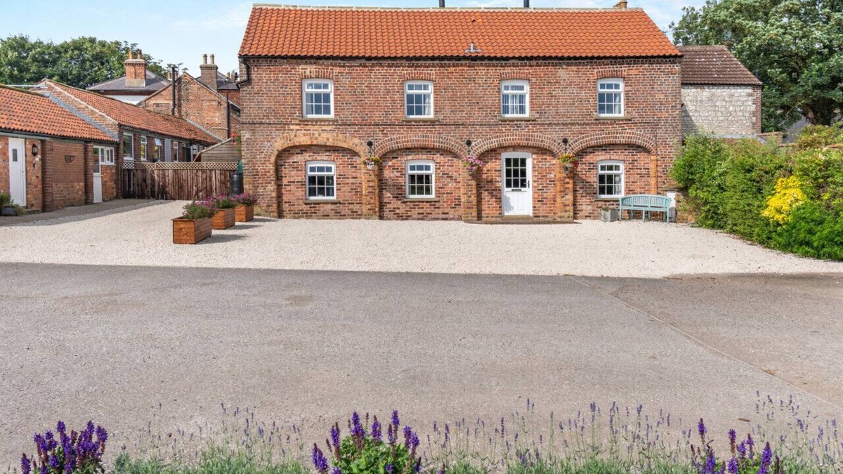 Staxton House | Willerby Grange Farm