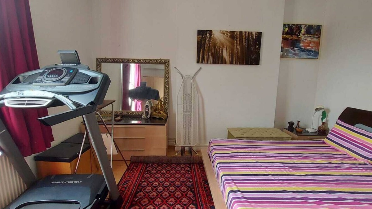 Mapesbury Apartment | Willesden Green One Bedroom Apartment With Parking