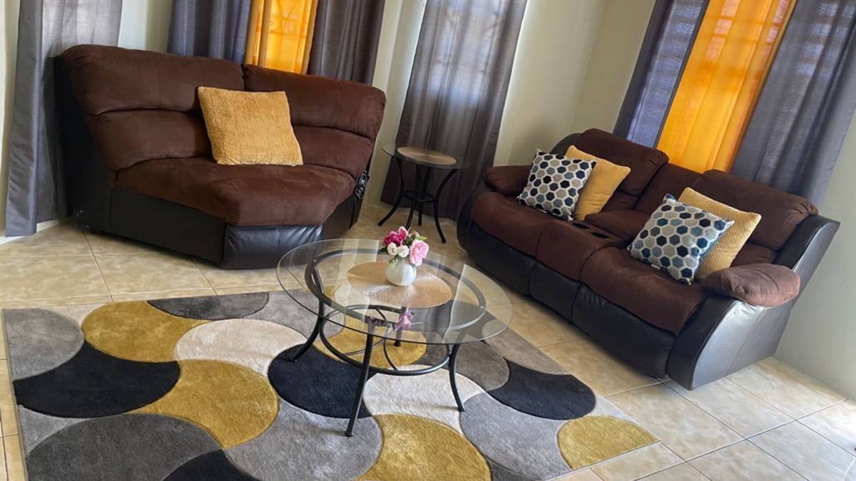 Falmouth House | Williams Oasis