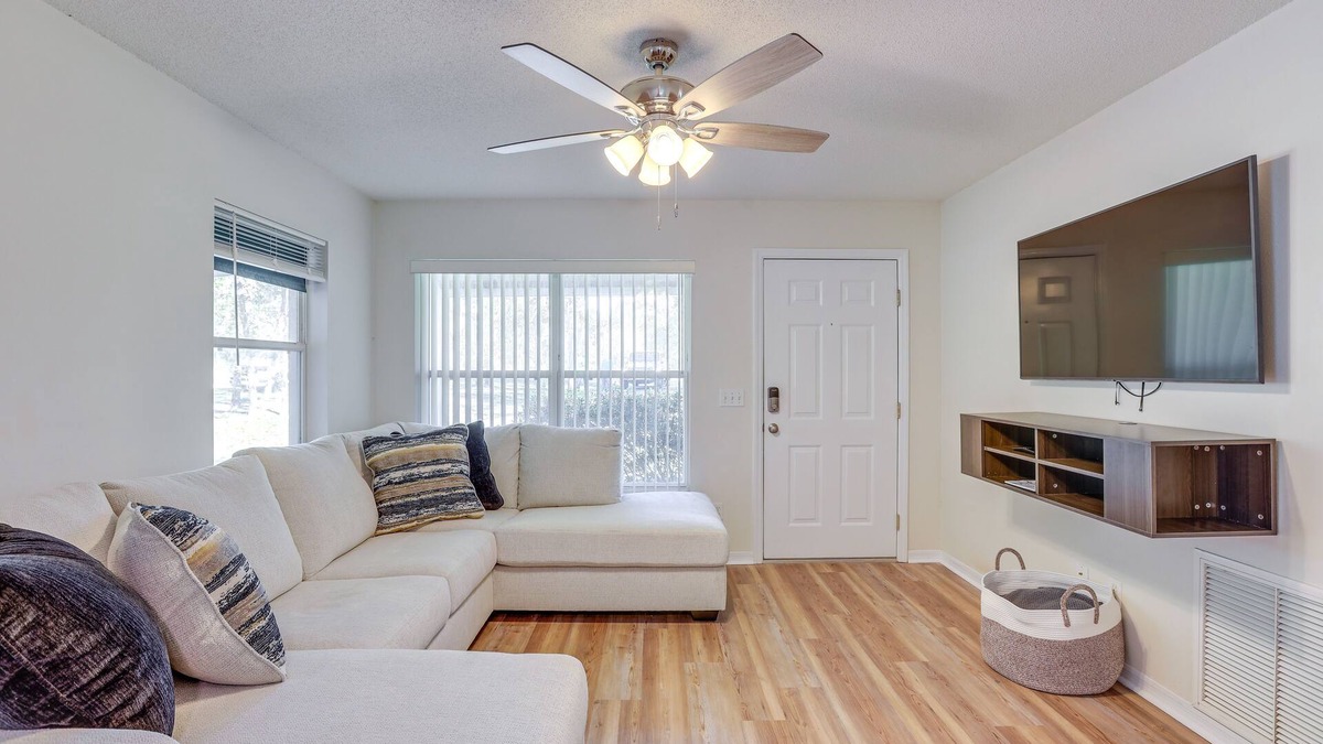 Williston Highlands House | Williston Home w/Yard: 6 Mi to Devil’s Den Spring