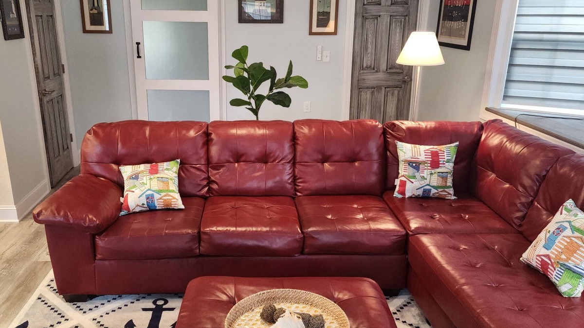 Port Clinton Villa | Willow Beach