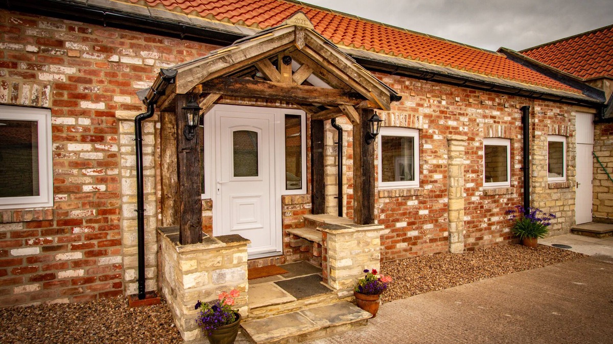 Tadcaster Cottage | Willow Cottage, Saxton Grange. situated on a working farm.