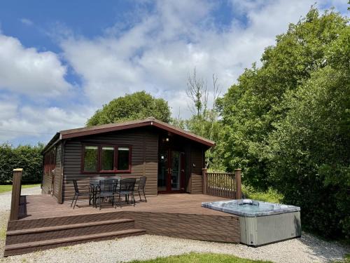 Helford Passage House | Willow Lodge