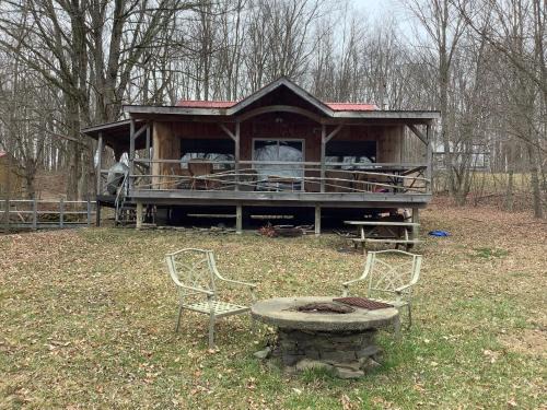 Rome House | Willow Point Cabin Brenchly Lake
