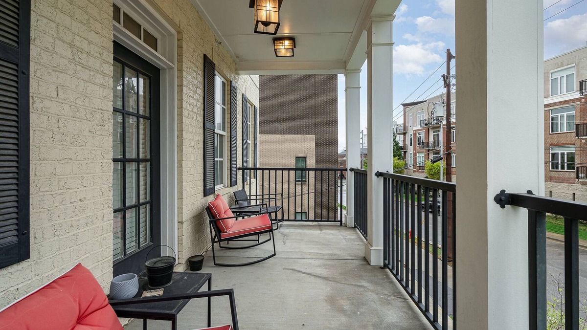 West End Cottage | Willow-walk to Centennial Park-5 Mins to Broadway
