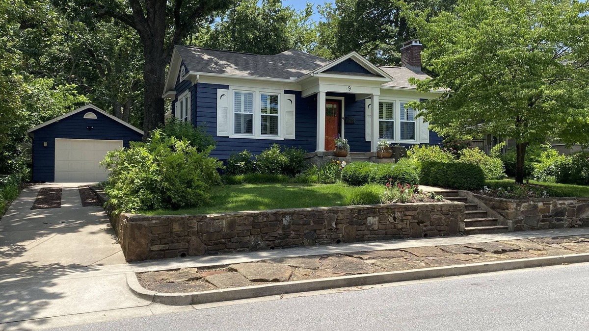 Fayetteville House | Wilson Park Historic District Bungalow