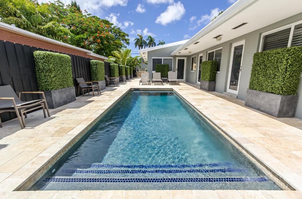 Wilton Manors Apartment | Wiltonplex B