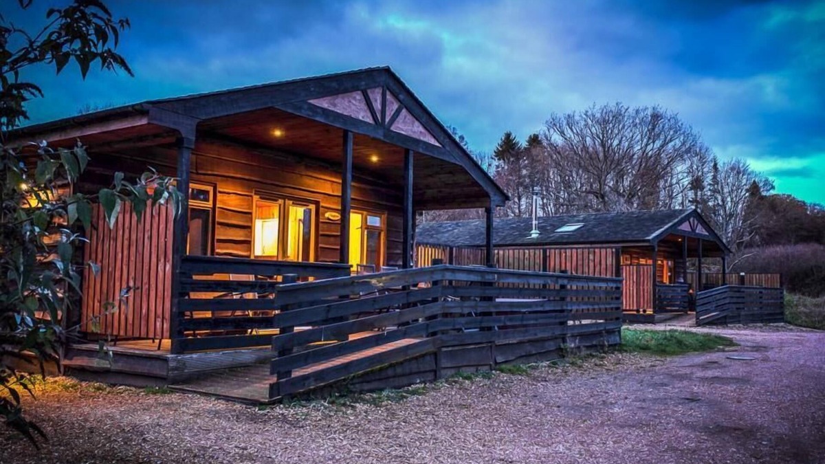 Wimborne Saint Giles Apartment | Wimborne Lodge Ensuite