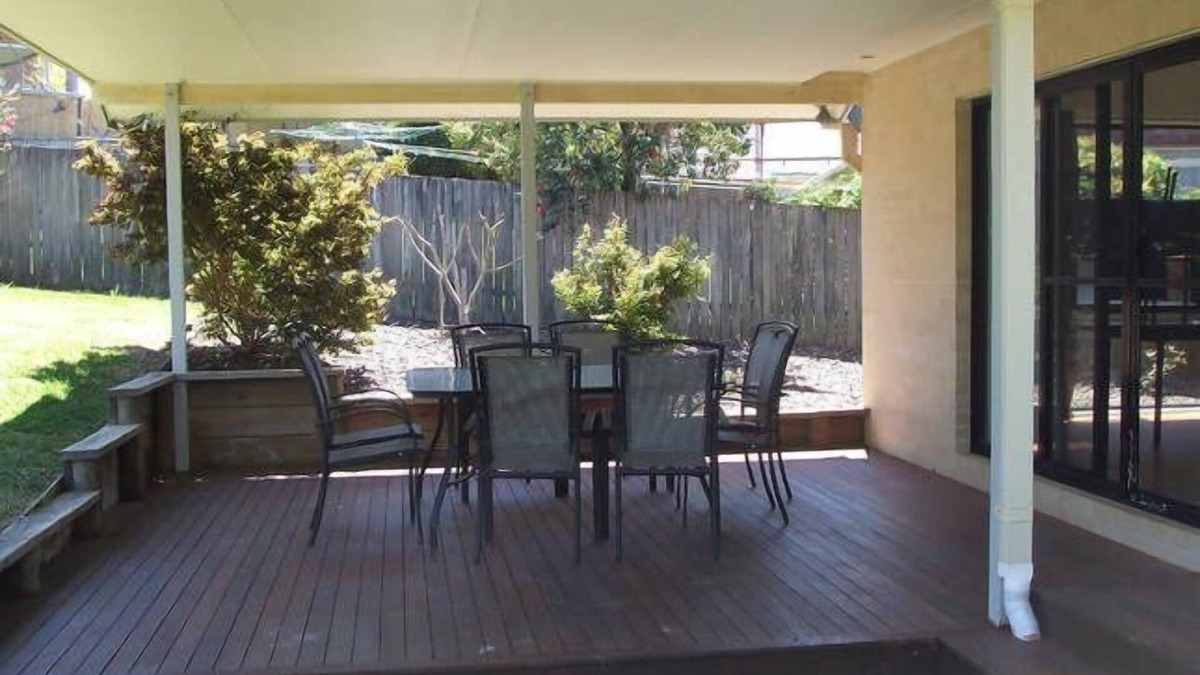 Scotts Head House | WINdFALL Scotts Head