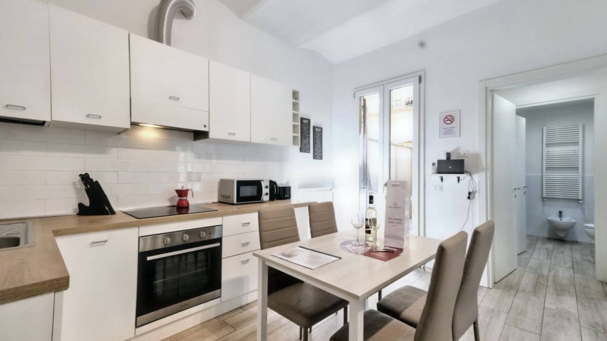 Novoli - San Donato Apartment | Wine Apartments Florence Bardolino