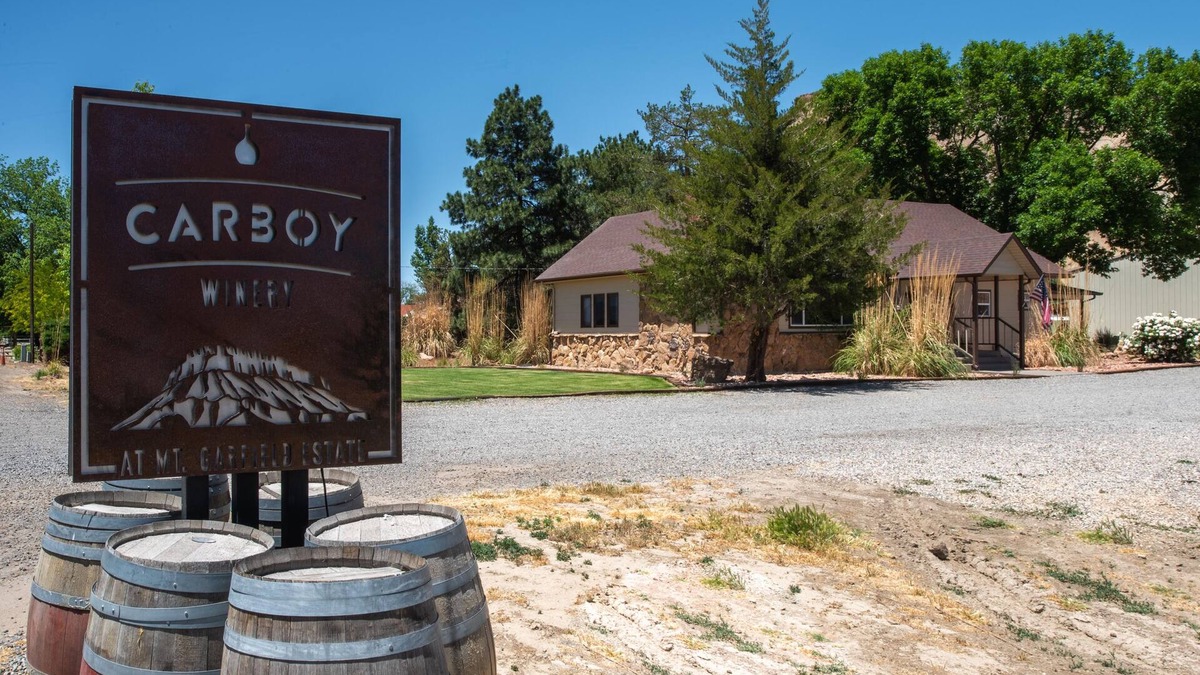 Palisade House | Winery Estate House