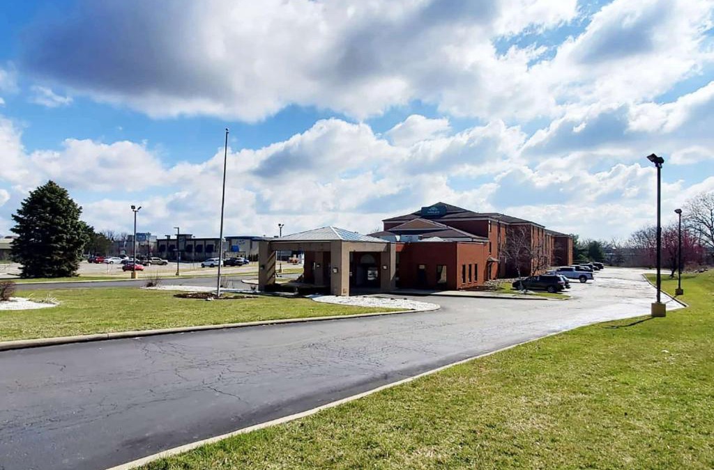 Canton Hotel | Wingate by Wyndham Canton-Hall of Fame