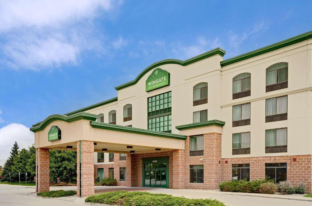 Fargo Hotel | Wingate by Wyndham Fargo