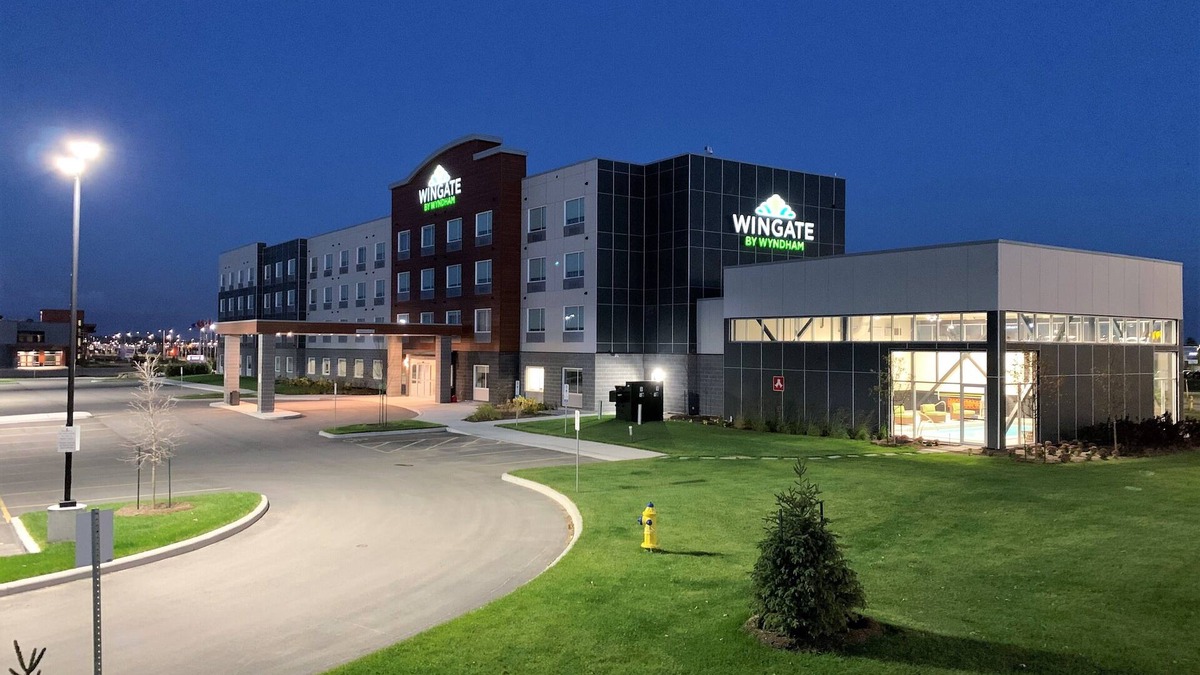 Ottawa Division Hotel | Wingate by Wyndham Kanata West Ottawa