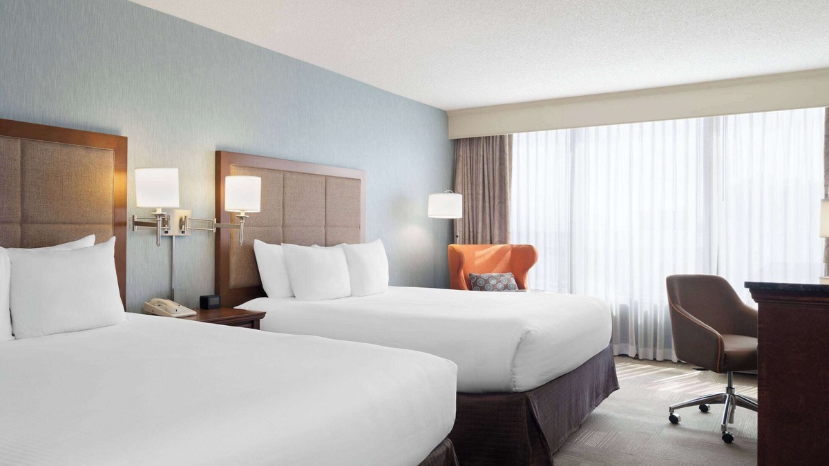 Airport Township Hotel | Wingate by Wyndham St. Louis Airport