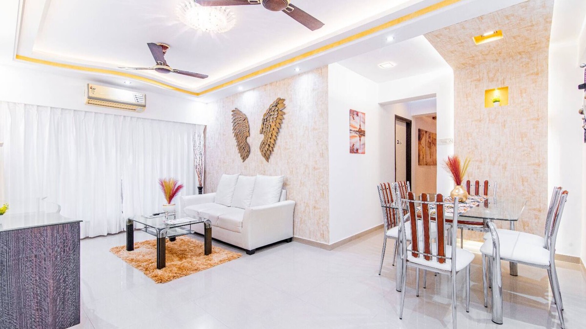 Marol Apartment | Wingy 3 BHK - Complimenatry Breakfast/WIFI/Laundry