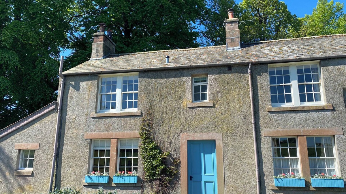 Pooley Bridge Cottage | WINN'S COTTAGE, pet friendly, with open fire in Pooley Bridge