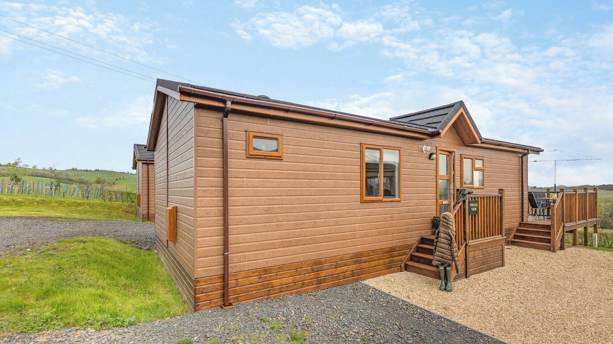 Billingsley Cottage | Winnal View - UK46891