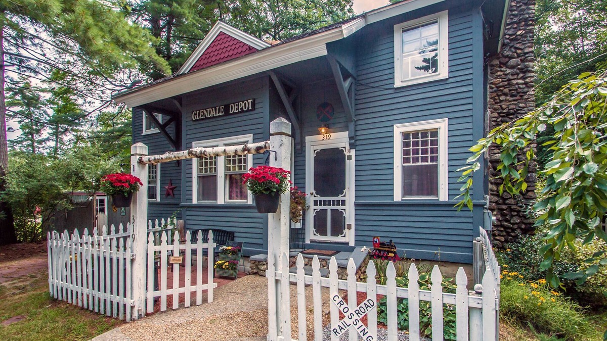 Gilford House | Winnipesaukee Station House built in 1890