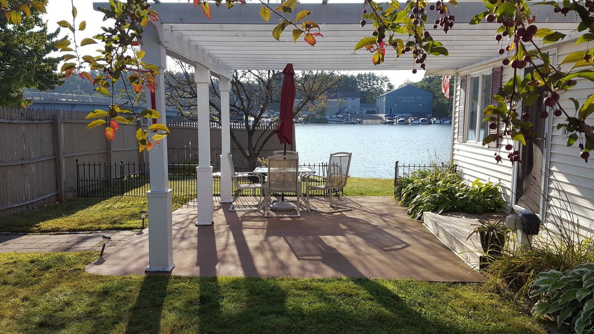 Winnisquam House | Winnisquam Lake W/Dock & Walk In Sandy Beach Near The Sandbar