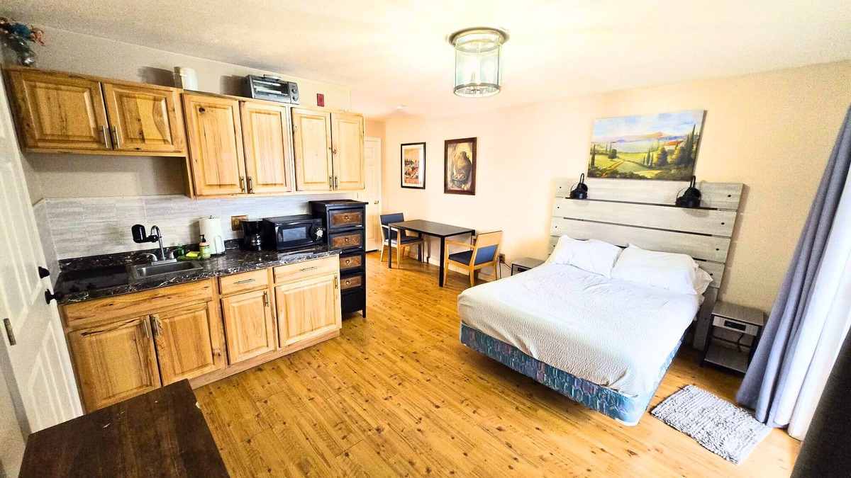 Winnisquam Apartment | Winnisquam Lakefront Condo