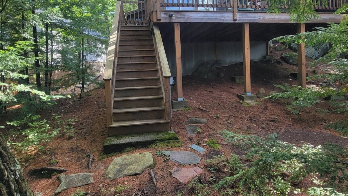 Meredith Cabin | Winona Shores Oar'asis on Lake Waukewan