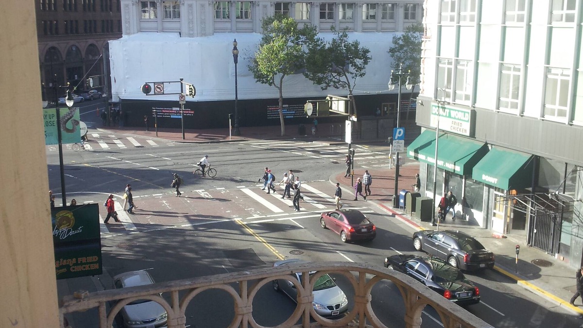 Mid-Market Hotel | Winsor Hotel