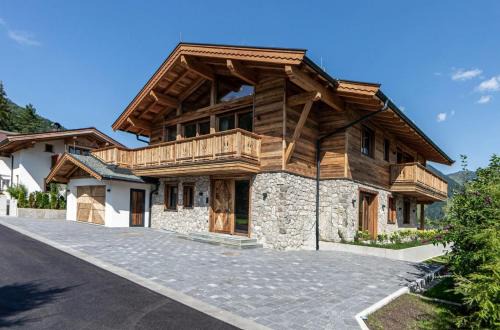 Sankt Anton am Arlberg Ski Chalet | Winter Deluxe Chalet Felix