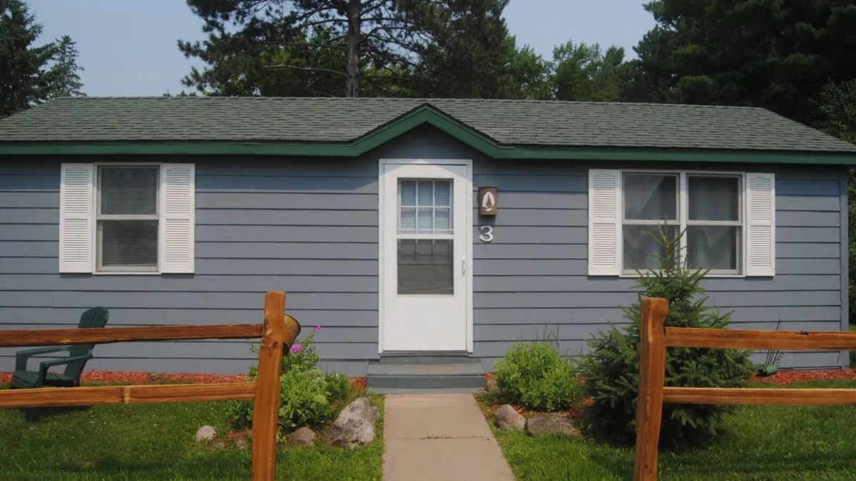 Winter Cottage | Winter Nights Cottages: Cottage 3 Winter, Wisconsin vacation rental.