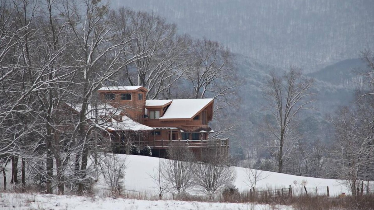 Chickamauga Cabin | Winter Views are Stunning! Christmas Decorated all Dec. Perfect for retreats!