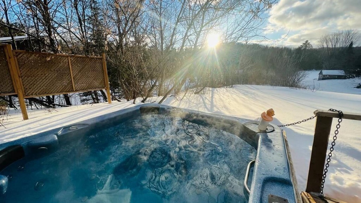 Faraday Cottage | Winter Wonderland Waterfront Cottage w/Hot Tub & Unforgettable Lake Views