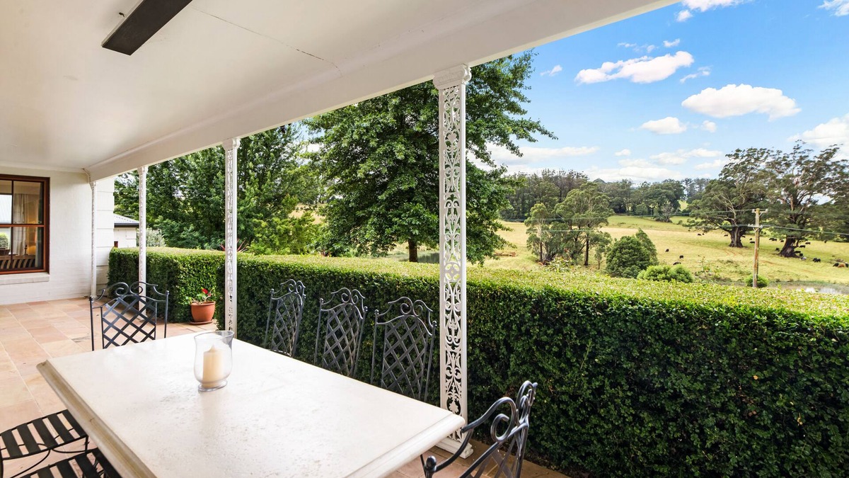 Wildes Meadow House | Winterlee in Wildes Meadow. Elegant. Exceptional.