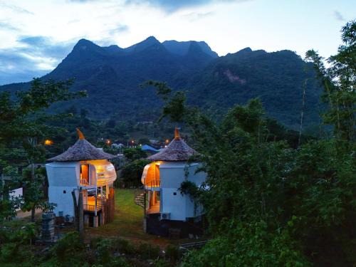 Chiang Dao Hotel | Wintersong วินเทอร์ซอง เชียงดาว