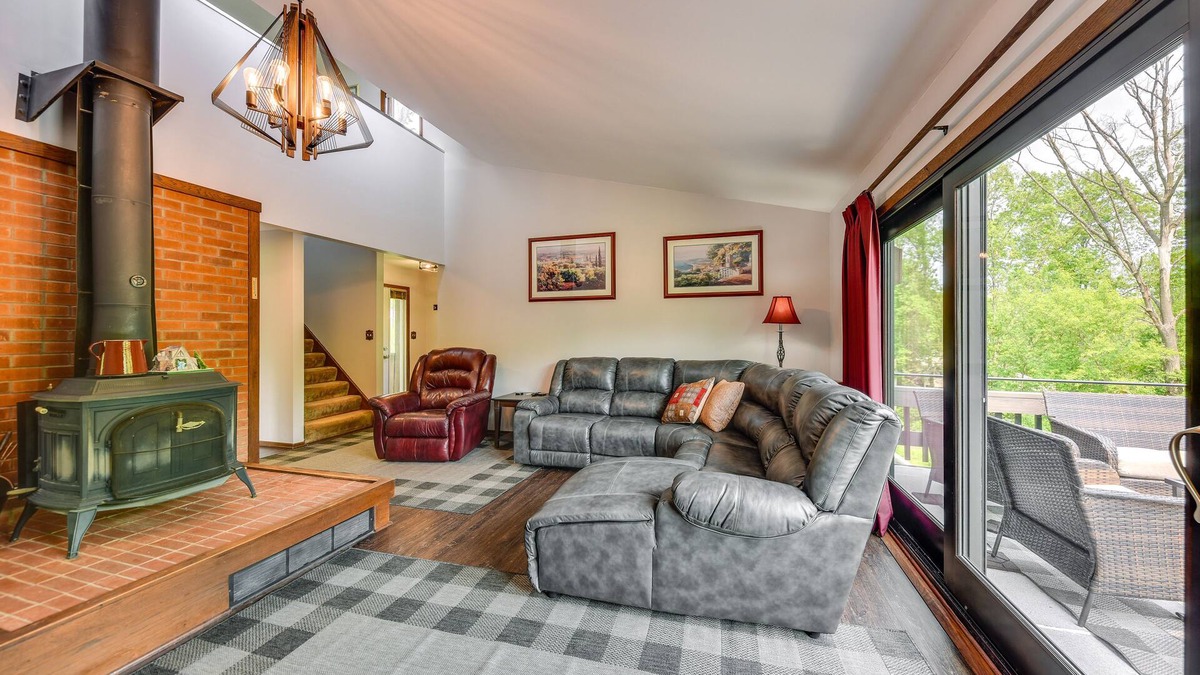 Bassett House | Wisconsin Vacation Rental Retreat w/Deck