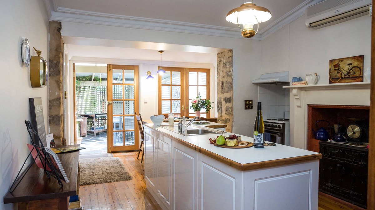 Clare House | Wishing Well Cottage