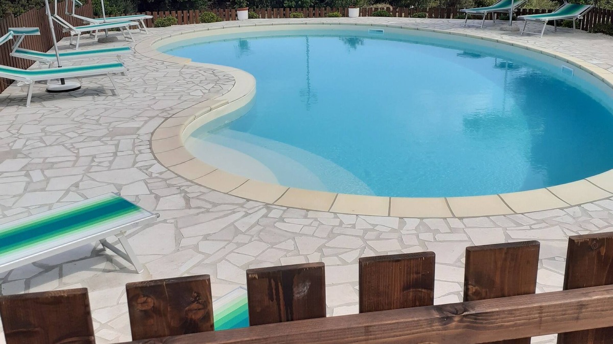 Aglientu Apartment | Wisteria apartment with pool, solarium sea view