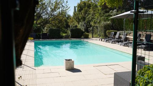 Aze Apartment | Wisteria - Piscine - Terrasse