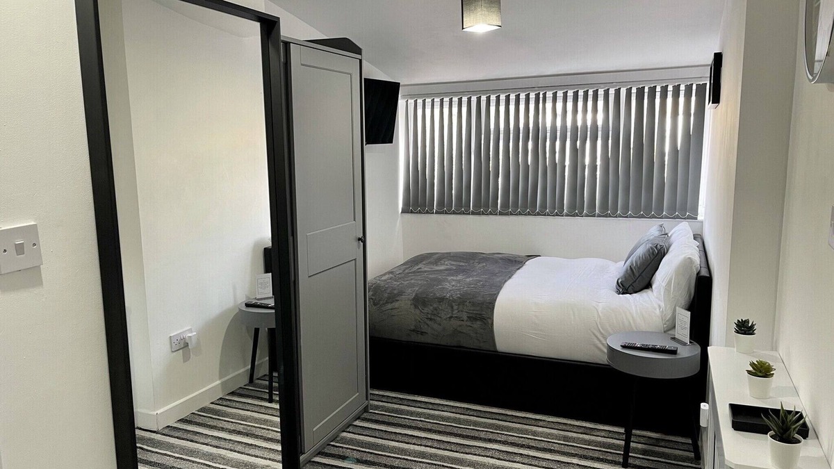 Lee Green Apartment | Wisteria Studio