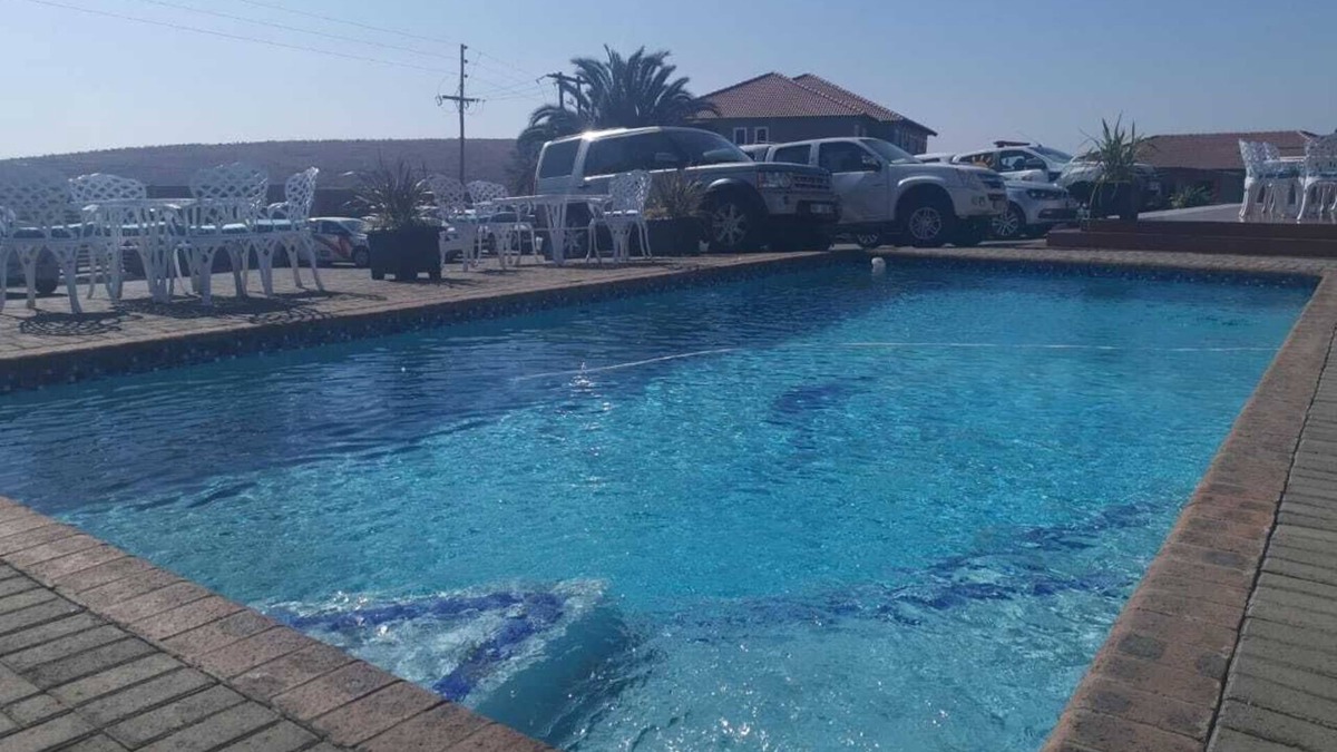 Emalahleni Bed & Breakfast | Witbank Boutique Hotel - Khayalami Group