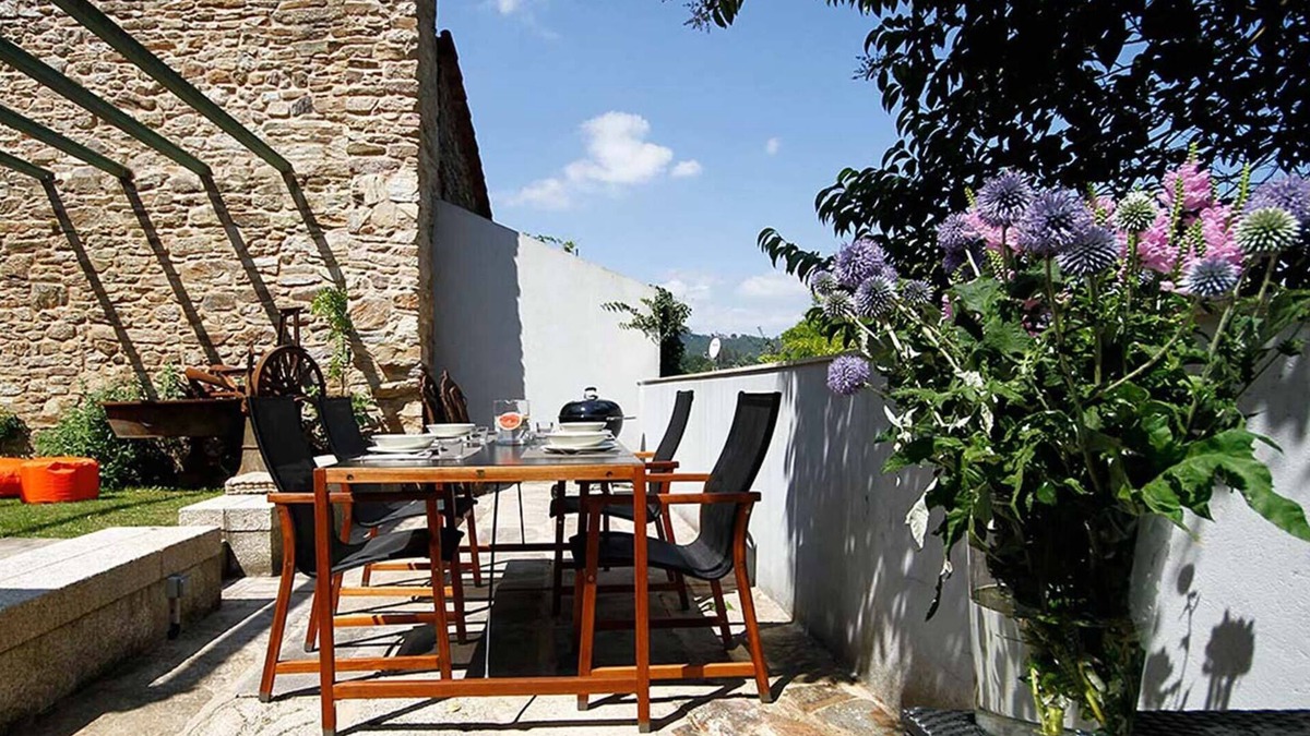 Santiago de Compostela City Centre Apartment | With private garden, 5 min from the cathedral.