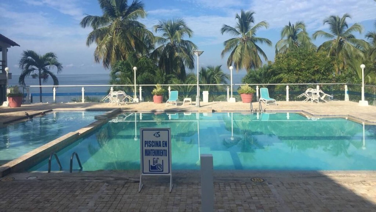 Puebloviejo Apartment | with private beach, swimming pool, a paradise