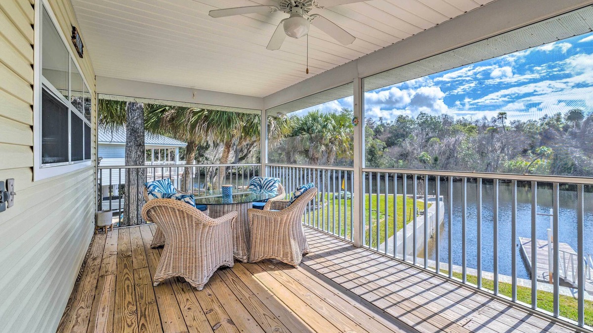 Yankeetown House | Withlacoochee River House w/Dock + Kayaks!