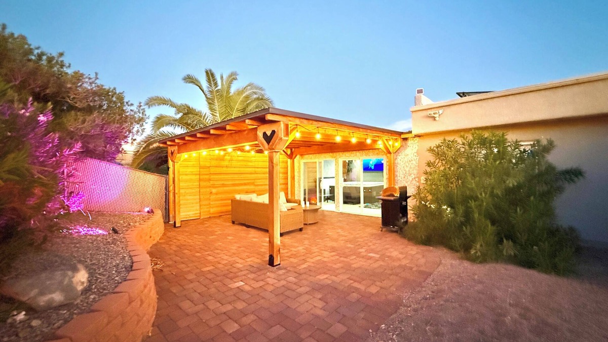Lake Havasu City Villa | Wknd@Bernie's Private Villa includes enclosed Hot Tub room for Romantic Getaway!